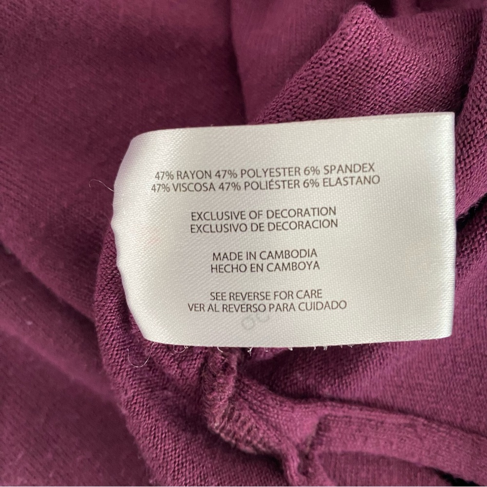 Banana Republic Rich Plum Women’s Crew Neck Lightweight Sweater Size Small - Picture 4 of 8